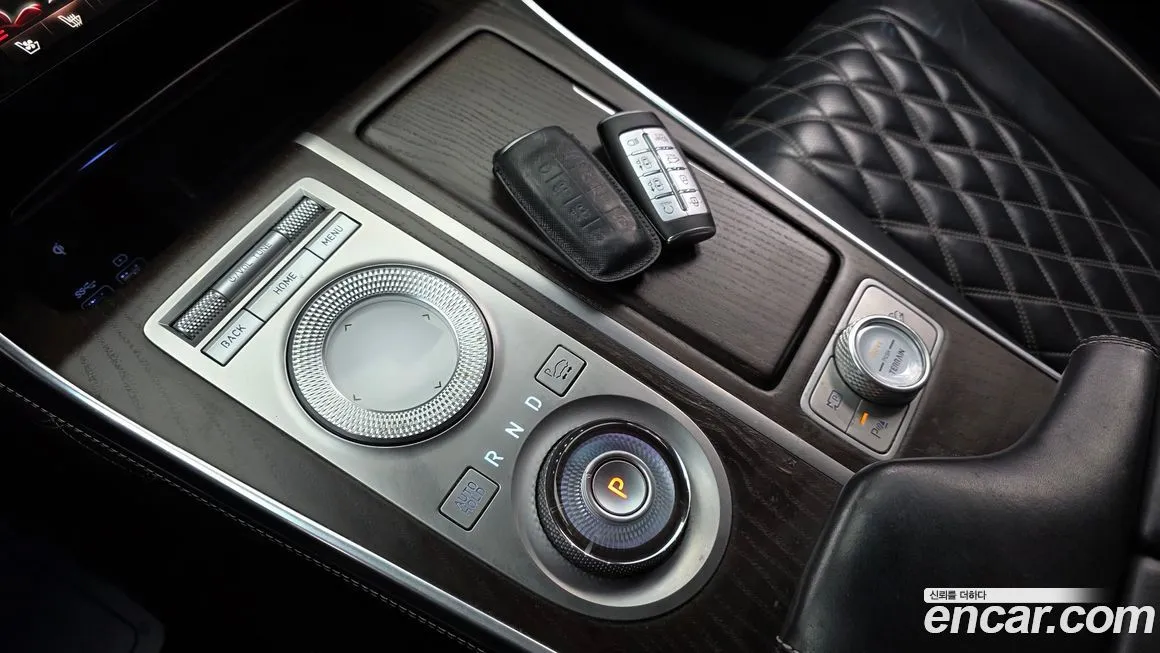 Genesis GV80 — фото 10