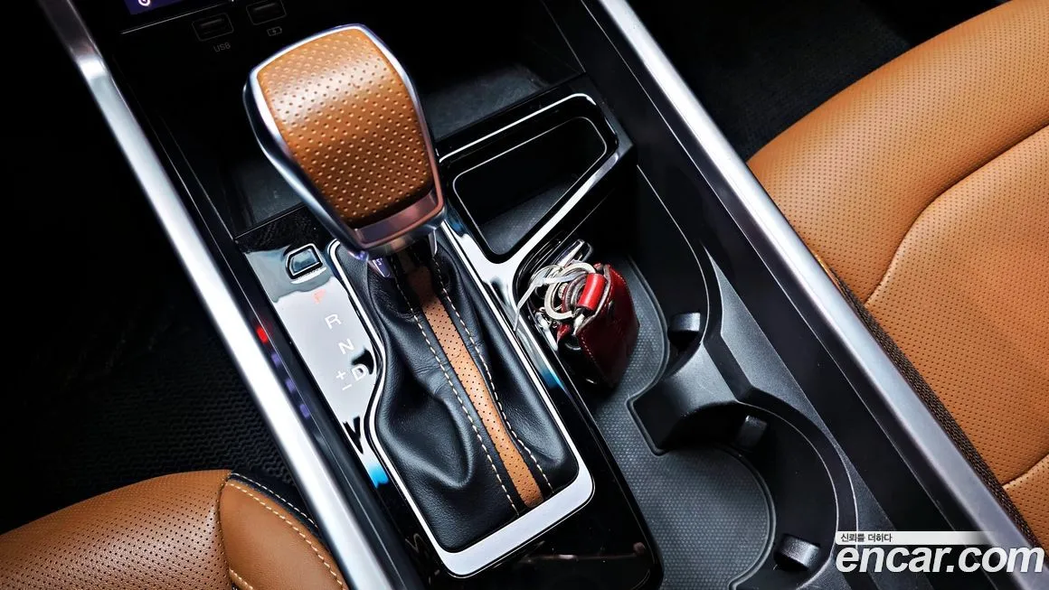 KG Mobility (Ssangyong) Torres — фото 10