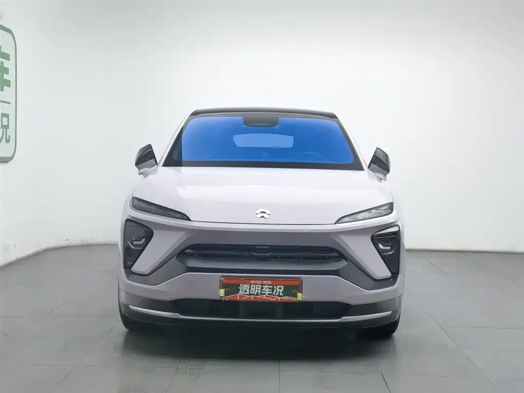 NIO EC6 — фото 9
