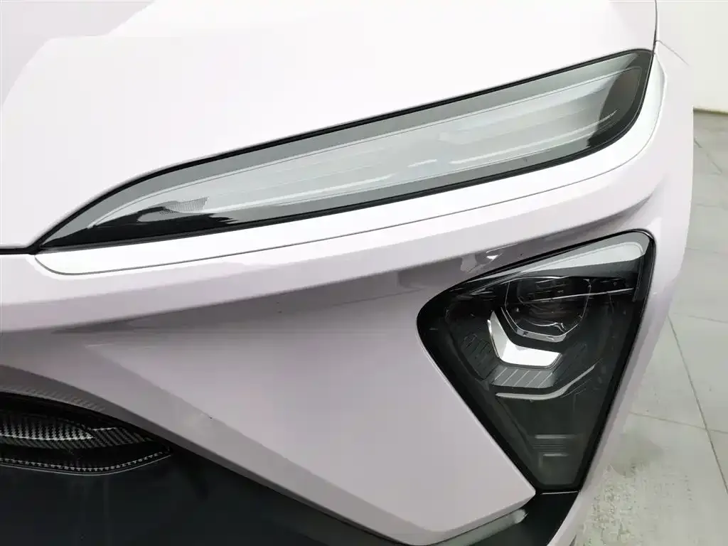 NIO EC6 — фото 3
