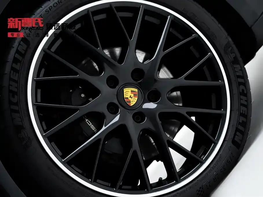 Porsche Panamera — фото 6