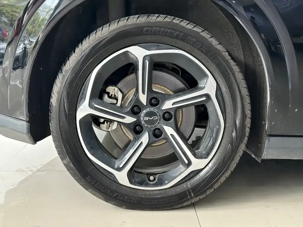 BYD Seal 06GT — фото 9