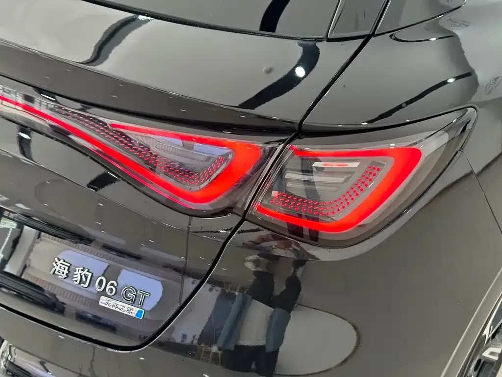 BYD Seal 06GT — фото 4