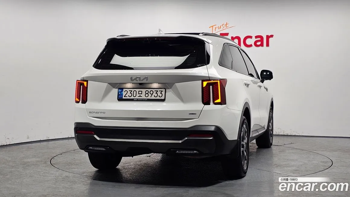 Kia Sorento — фото 3