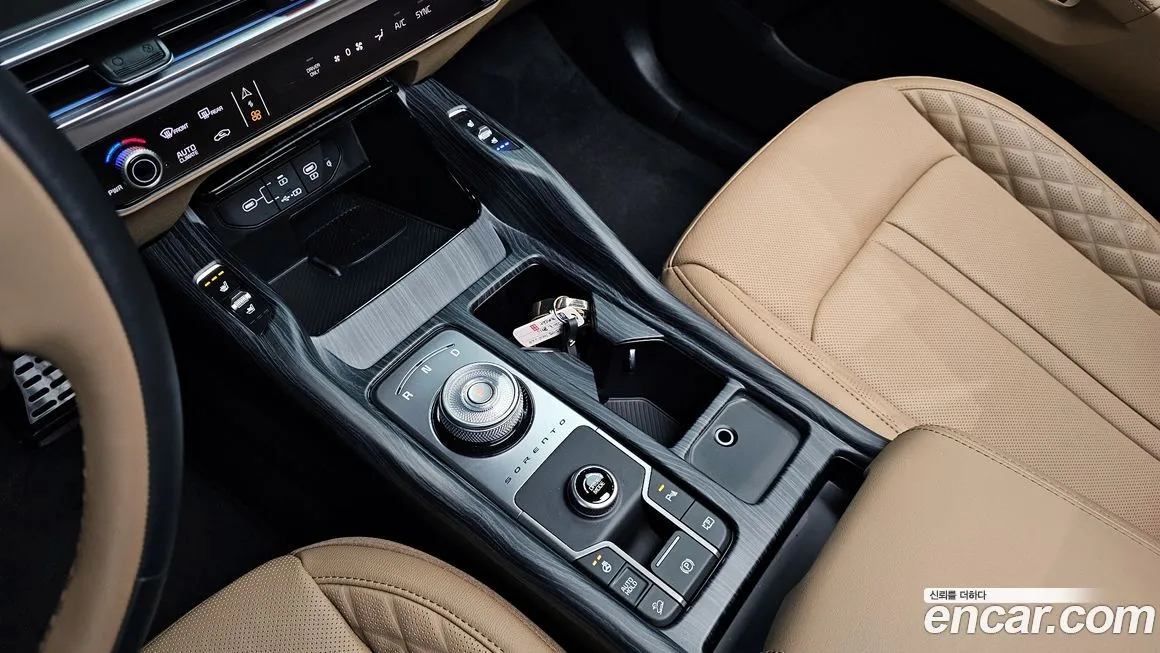 Kia Sorento — фото 10