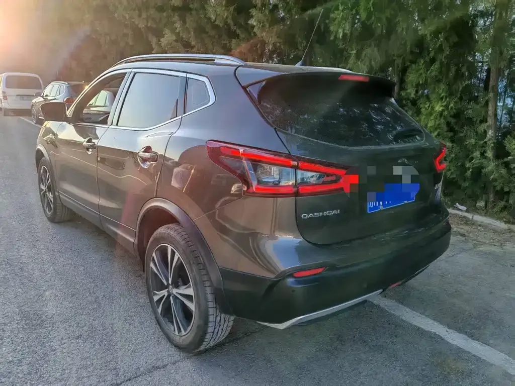 Nissan Qashqai 2023 из CN, фото 2