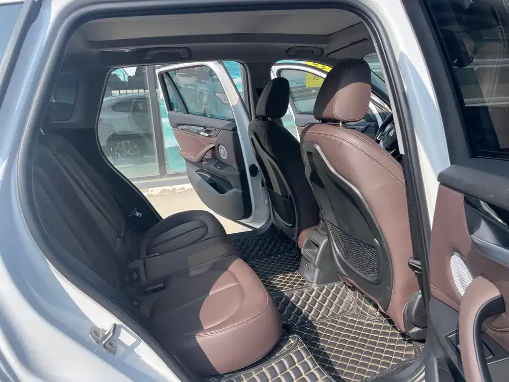 BMW X1 2022 из CN, фото 6