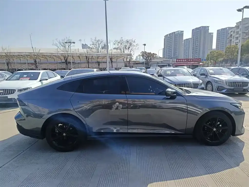 Changan UNI-V 2024 из CN, фото 8