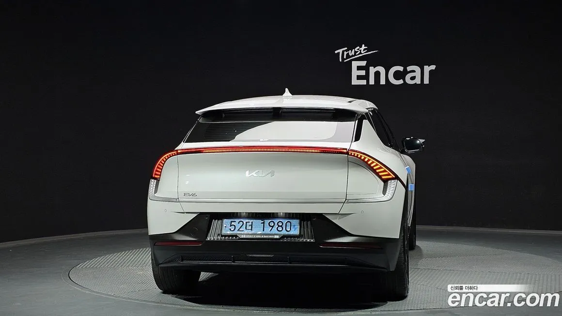 Kia EV6 — фото 4