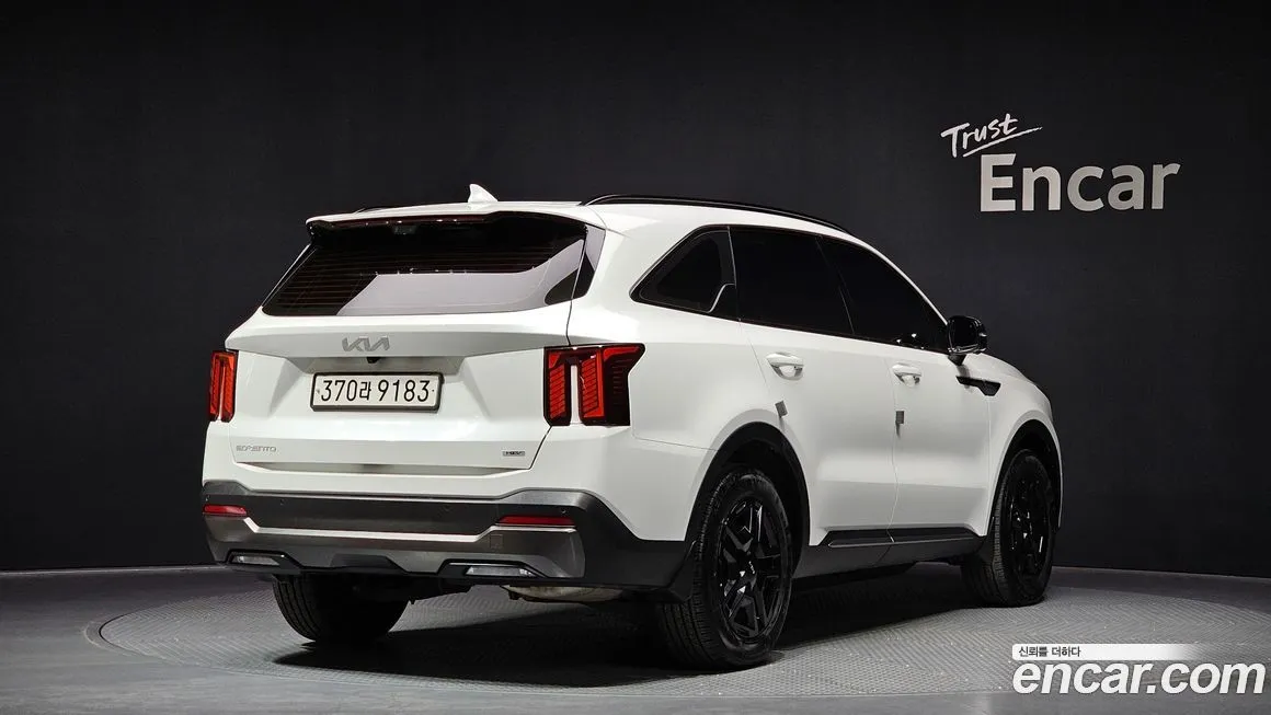 Kia Sorento — фото 7