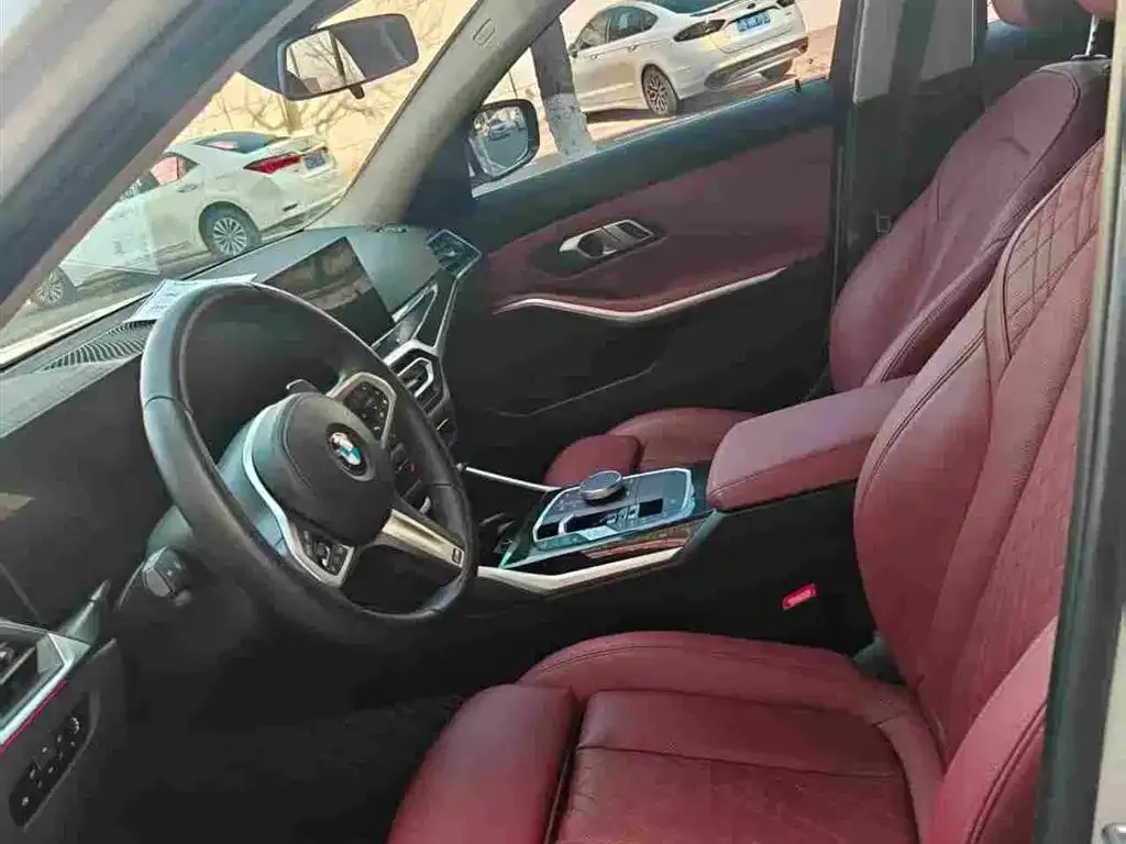 BMW 3 Series 2023 из CN, фото 3