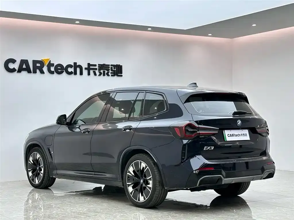 BMW iX3 2023 из CN, фото 3