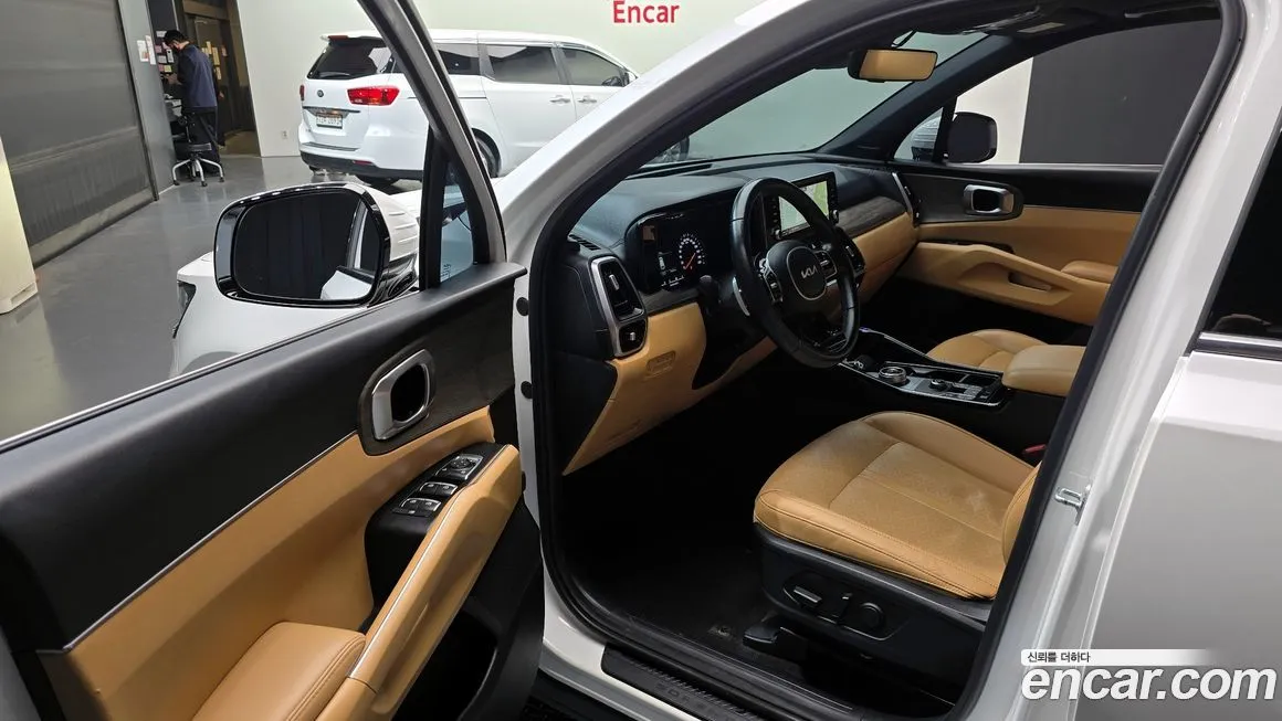 Kia Sorento — фото 6