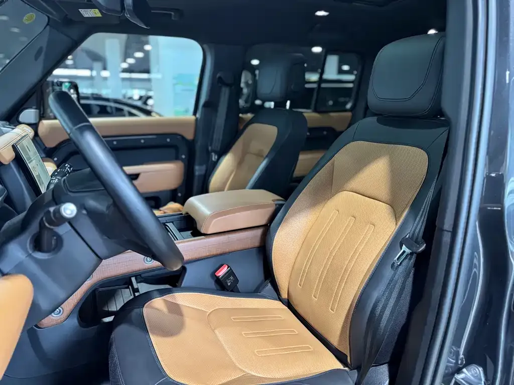 Land Rover Defender — фото 4