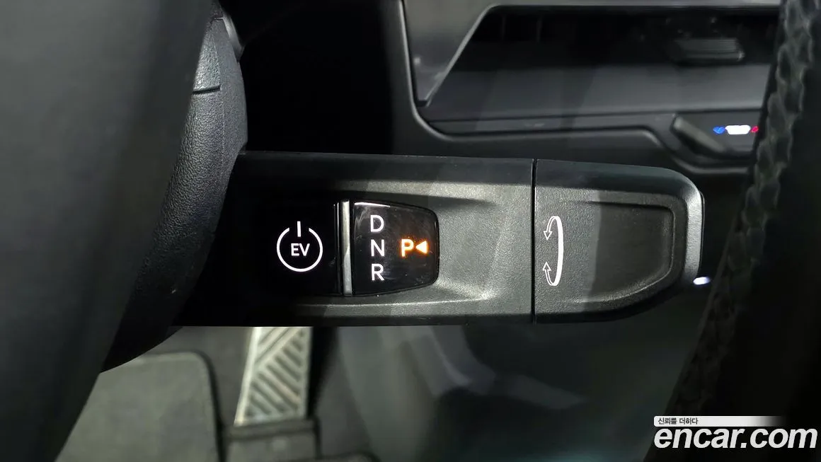 Kia EV9 — фото 9