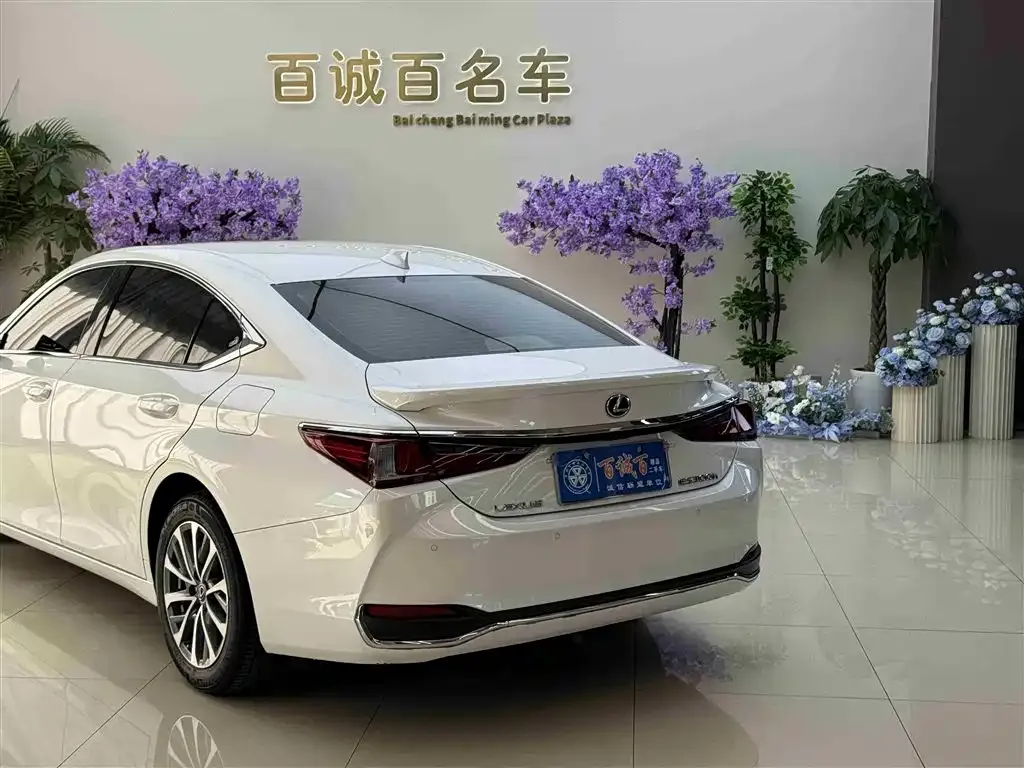 Lexus ES 2024 из CN, фото 4