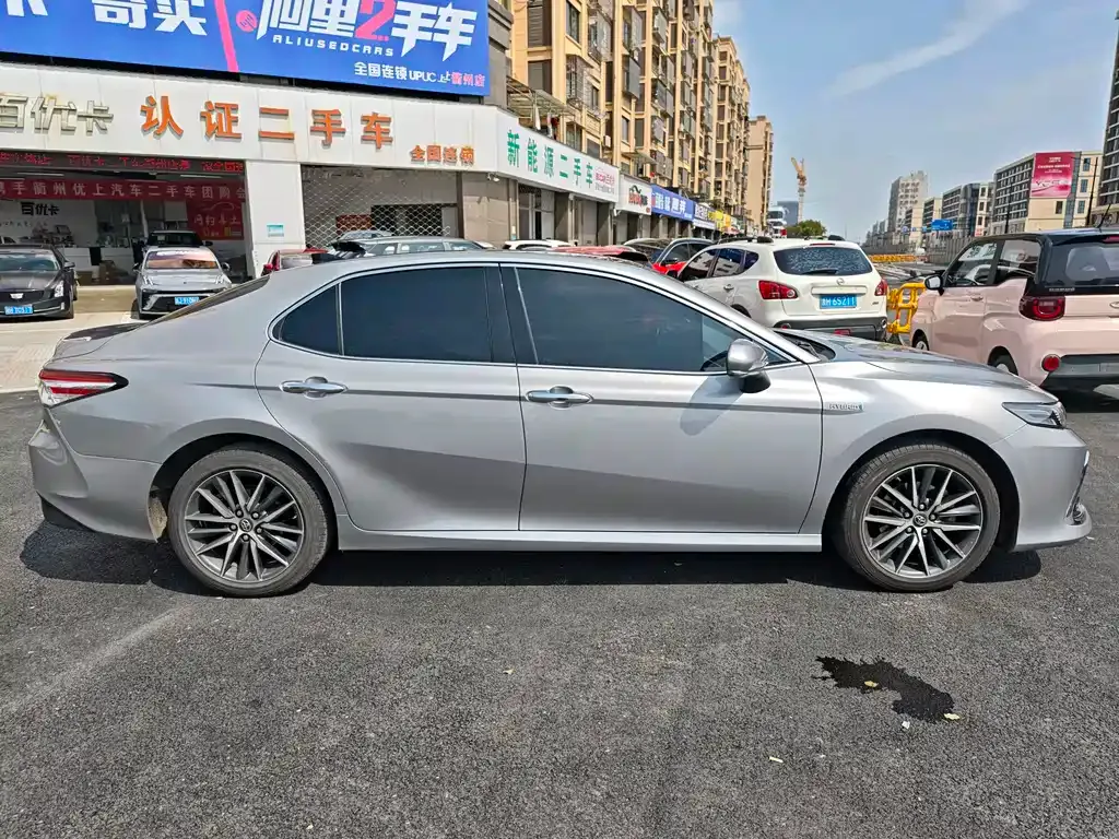 Toyota Camry 2021 из CN, фото 5