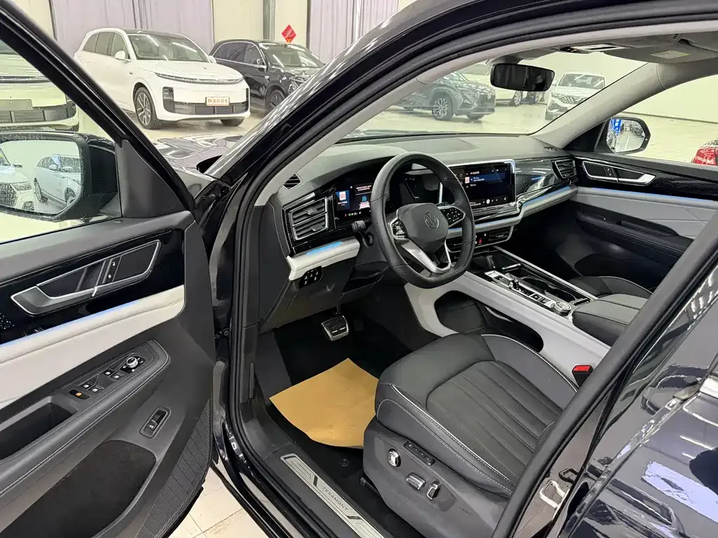 Volkswagen Teramont X 2022 из CN, фото 8