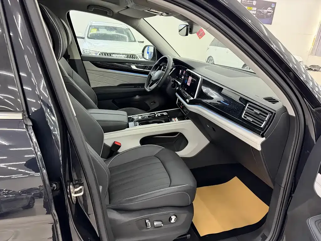 Volkswagen Teramont X 2022 из CN, фото 10
