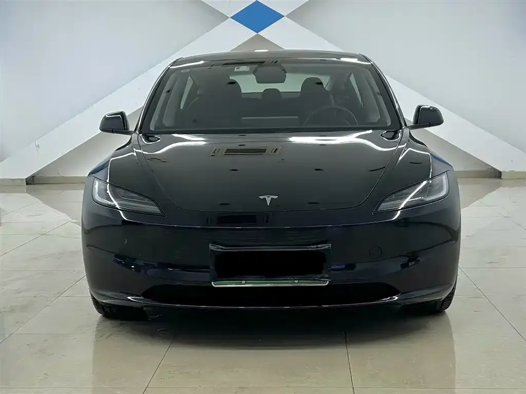Tesla Model 3 2024 из CN, фото 5