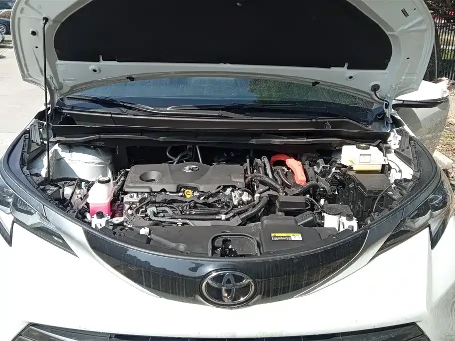 Toyota Sienna 2025 из CN, фото 3