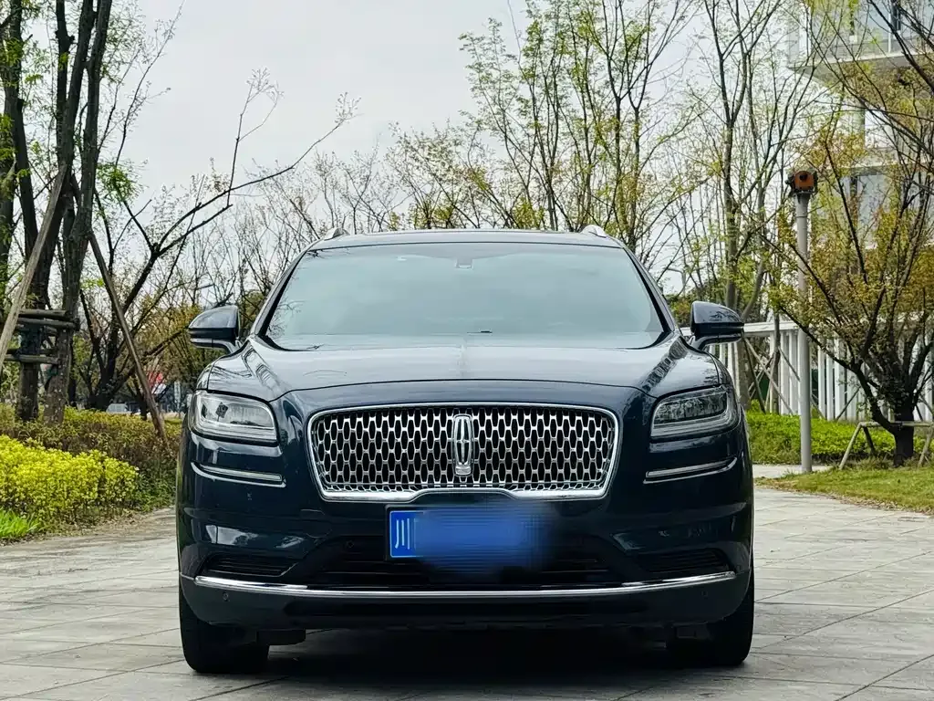 Lincoln Nautilus 2023 из CN, фото 8