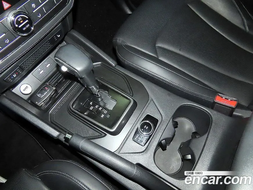 KG Mobility (Ssangyong) Rexton — фото 10