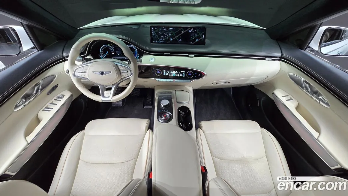 Genesis GV70 — фото 10