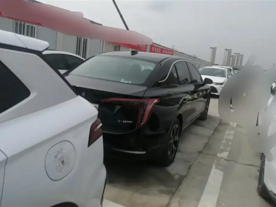 Hongqi E-QM5 2022 из CN, фото 2