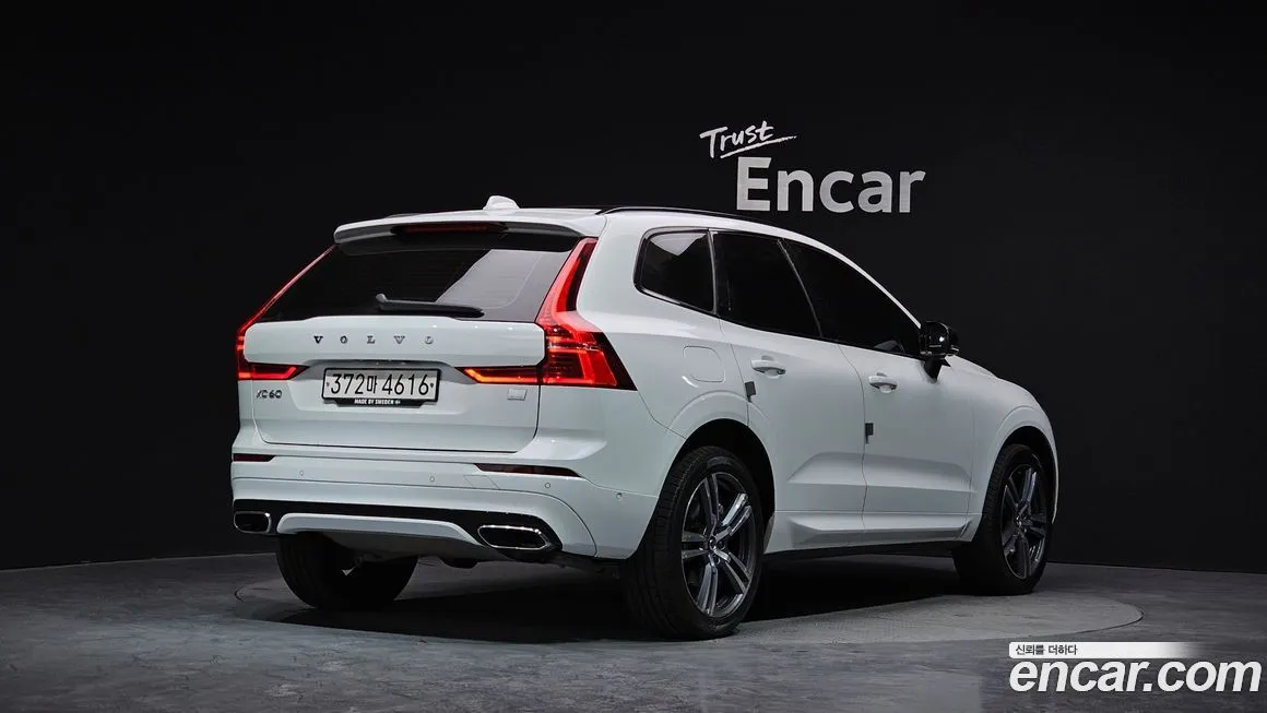 Volvo XC60 2021 из KR, фото 2