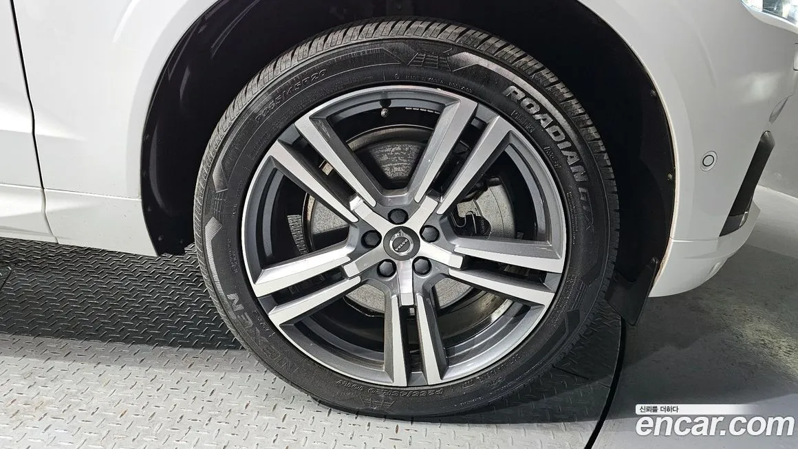 Volvo XC60 2021 из KR, фото 7