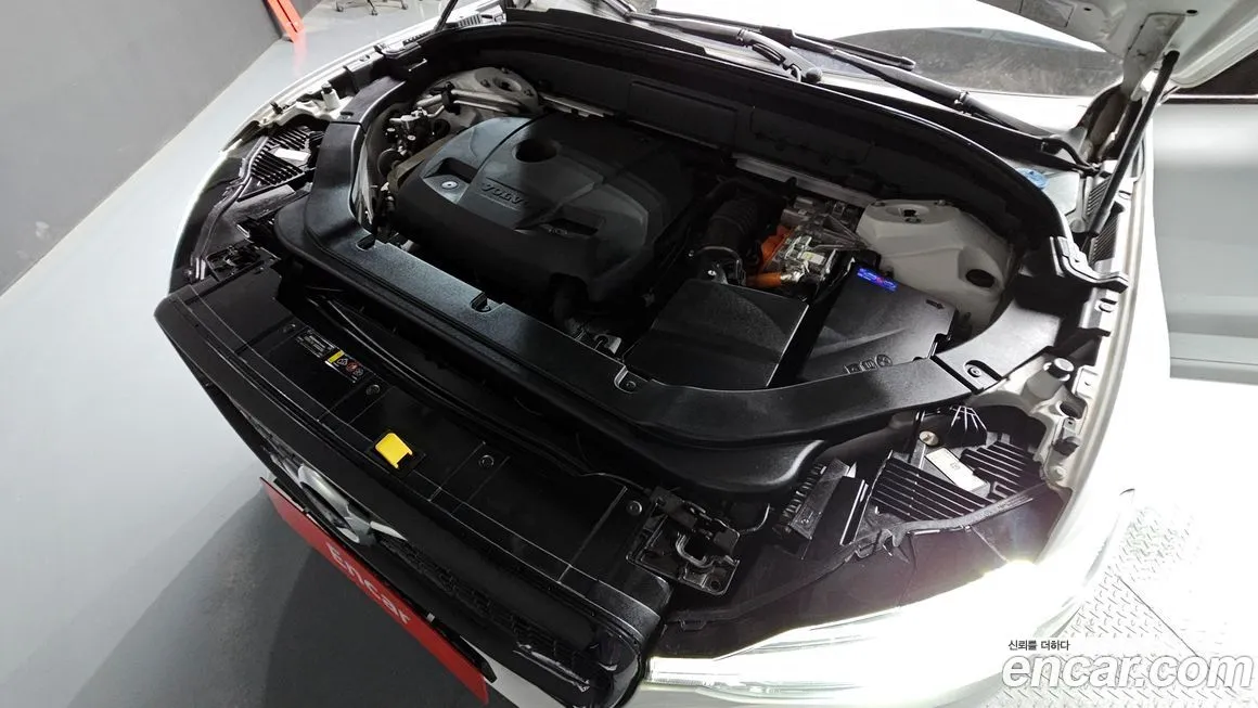 Volvo XC60 2021 из KR, фото 9