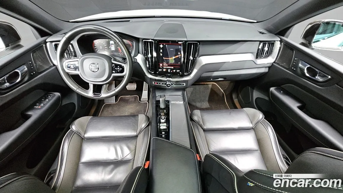 Volvo XC60 2021 из KR, фото 6