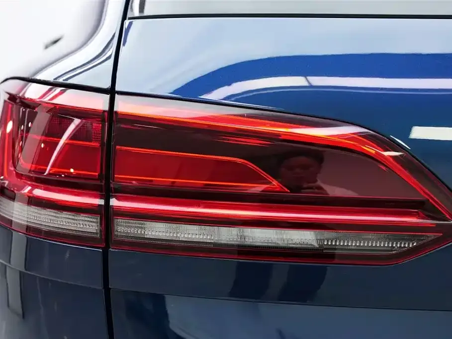 Volkswagen Touareg 2021 из CN, фото 9