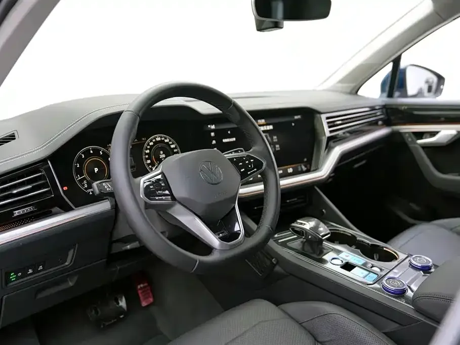 Volkswagen Touareg 2021 из CN, фото 4