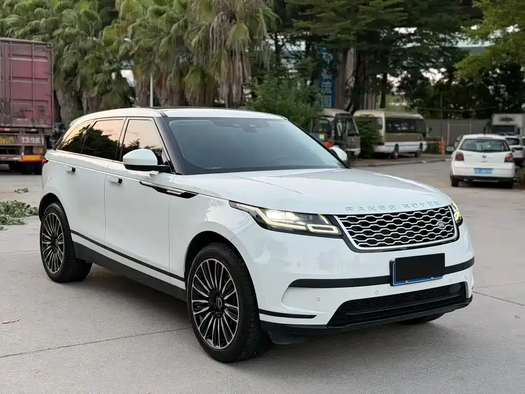 Land Rover Velar — фото 7