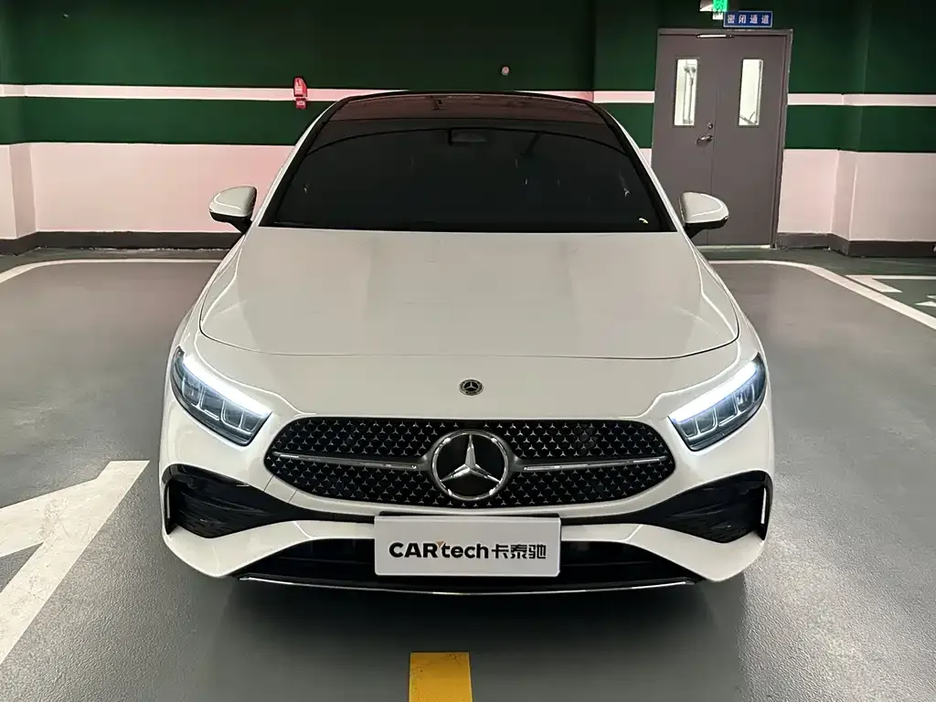 Mercedes-Benz A-Class — фото 10
