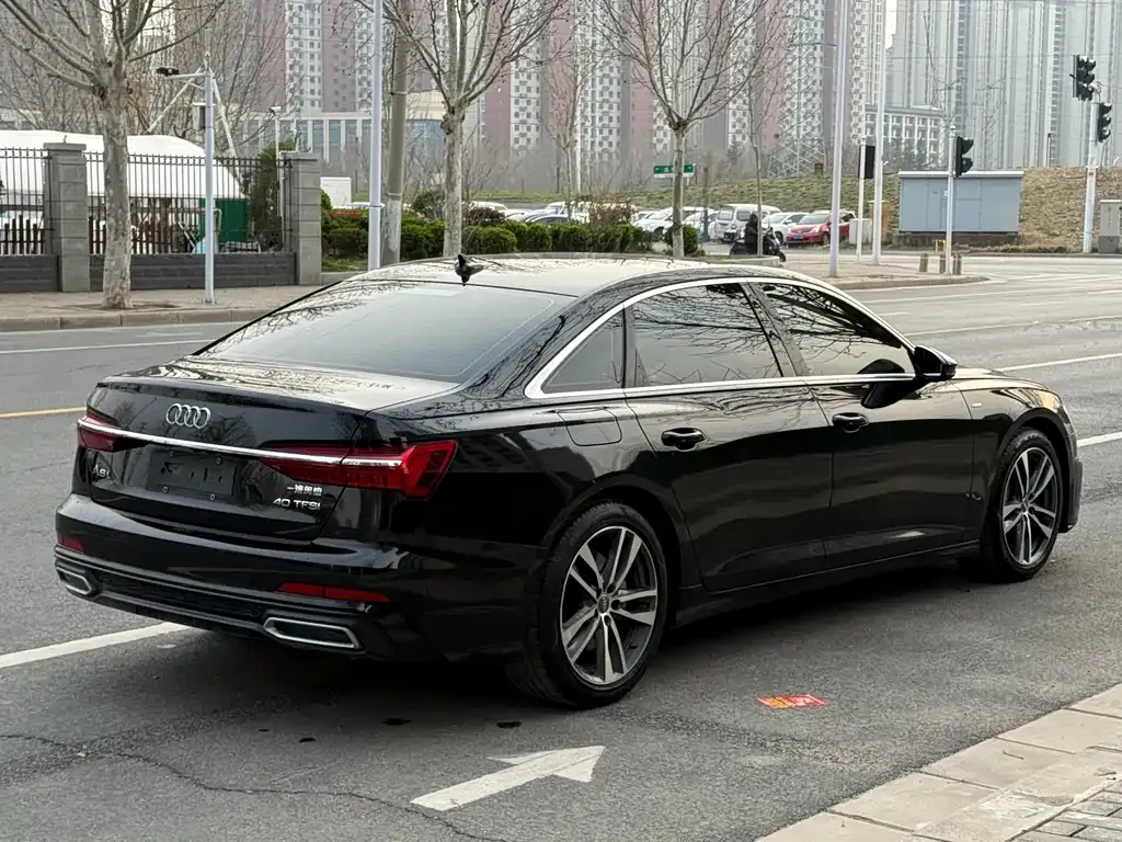 Audi A6L 2021 из CN, фото 8