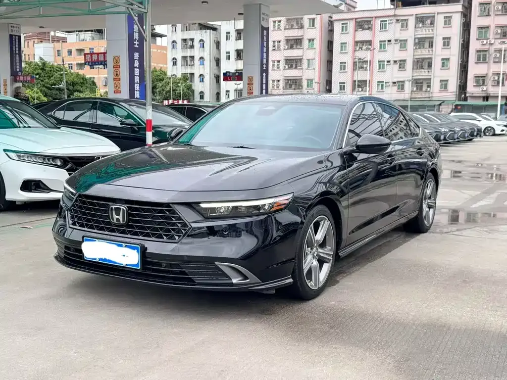 Honda Accord — фото 6
