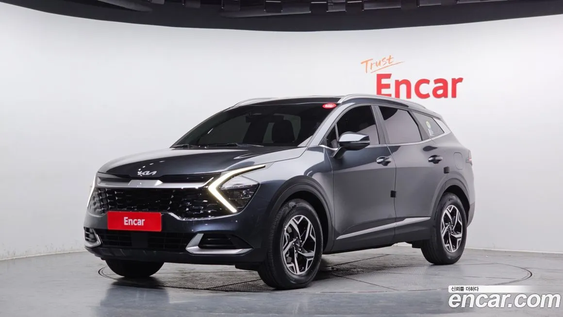 Kia Sportage — фото 1