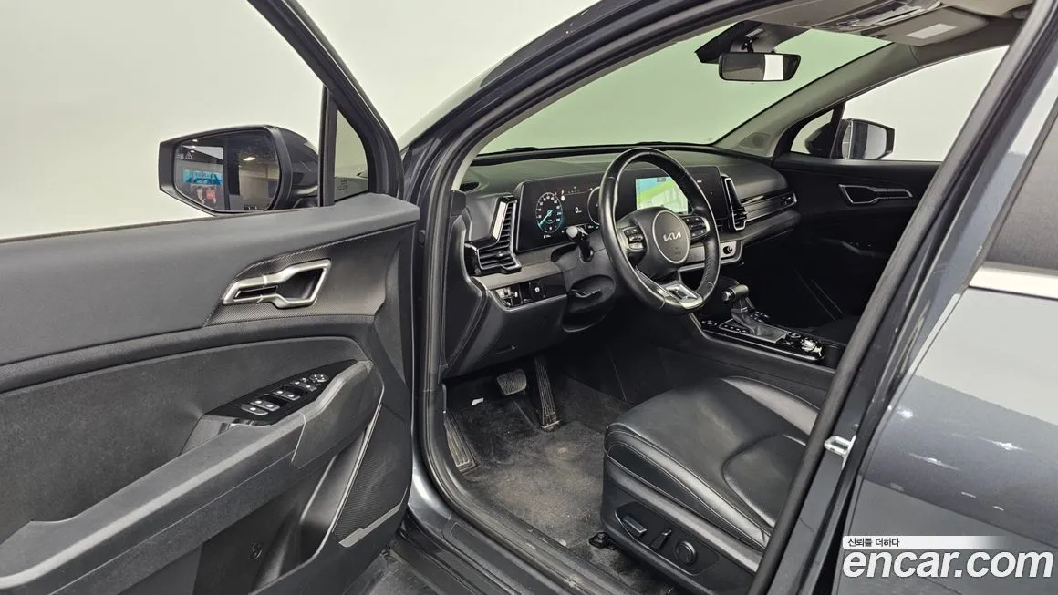 Kia Sportage — фото 8