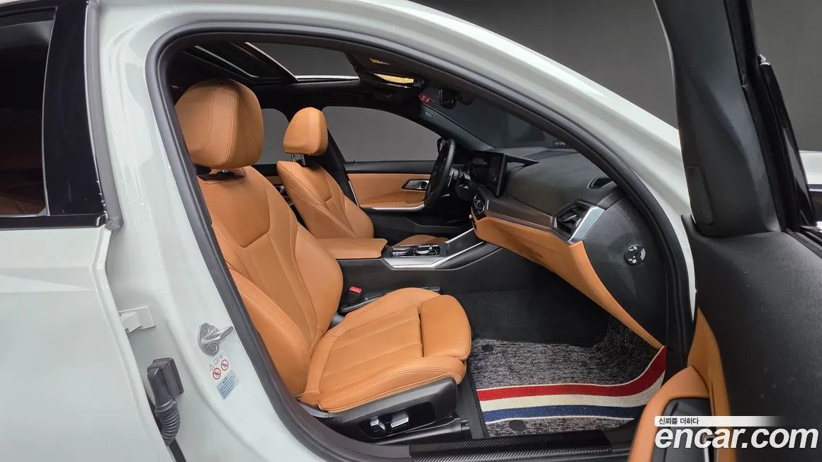 BMW 3-Series 2023 из KR, фото 7