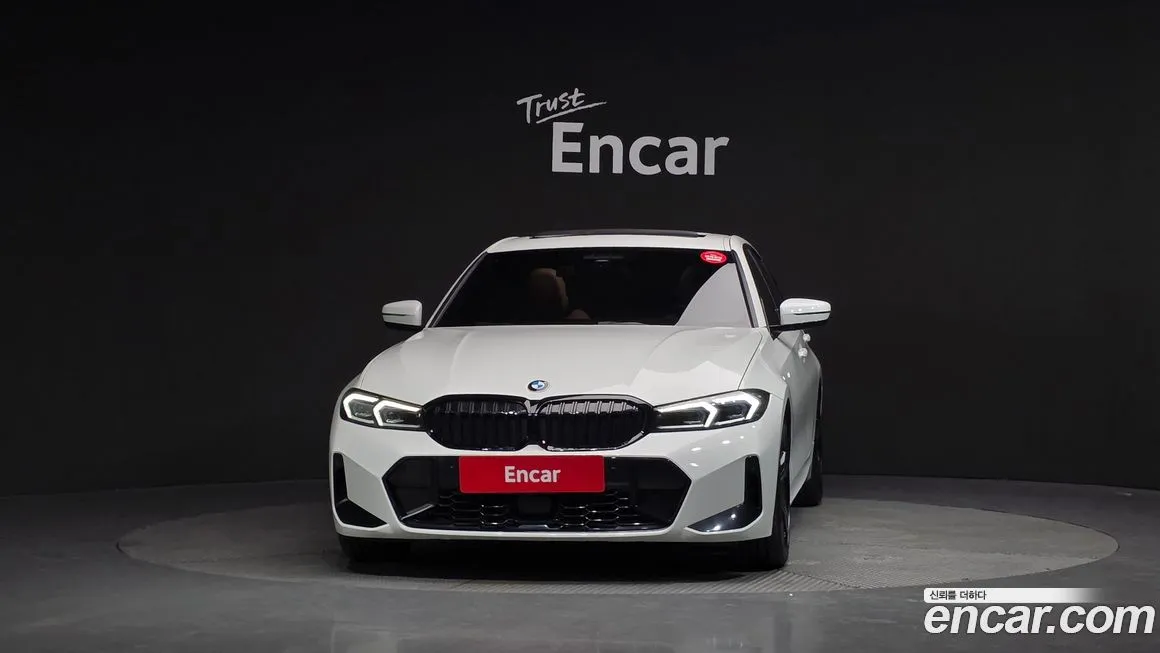 BMW 3-Series 2023 из KR, фото 2