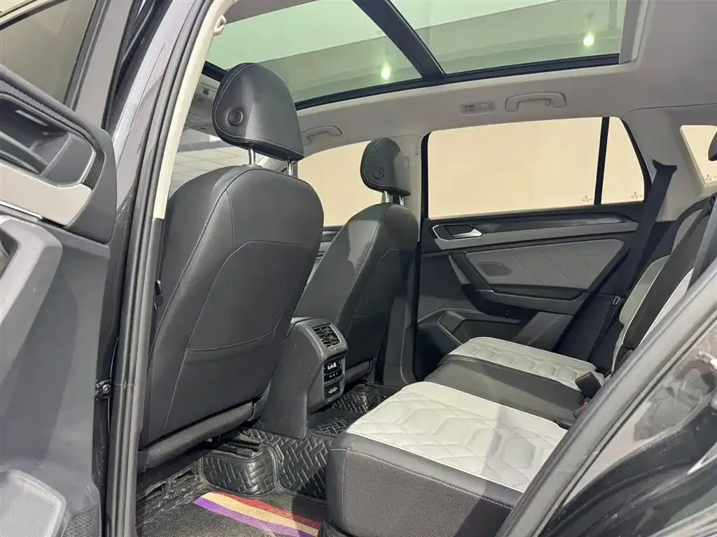 Volkswagen Tayron 2023 из CN, фото 9
