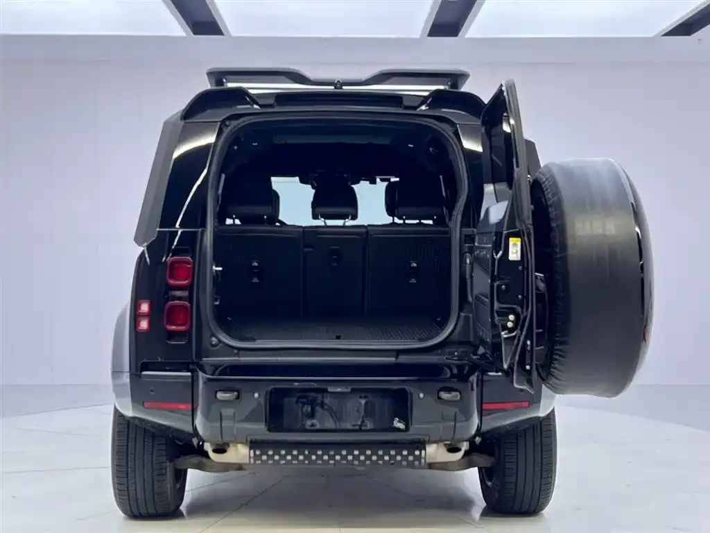Land Rover Defender — фото 4