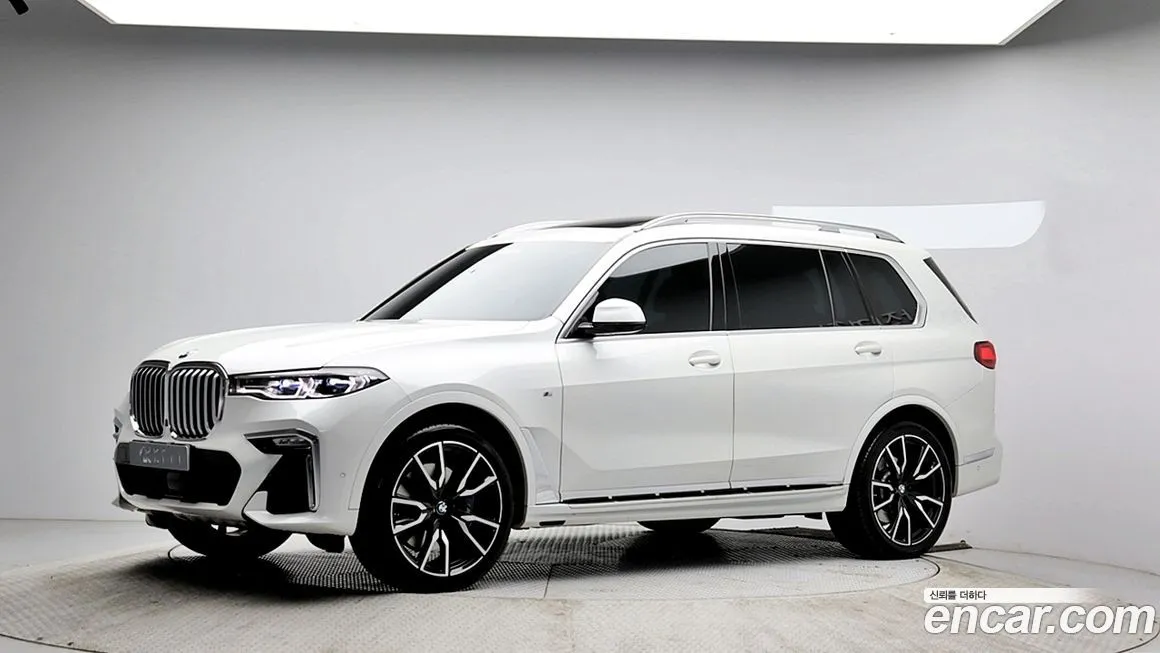 BMW X7 2021 из KR, фото 2