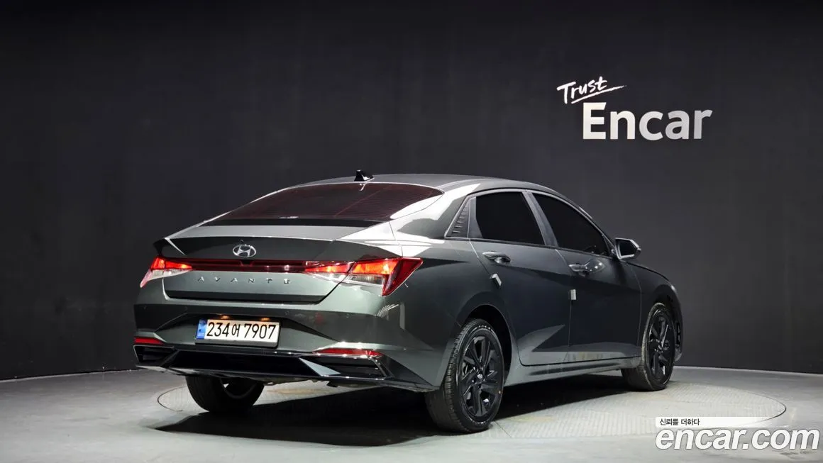 Hyundai AVANTE — фото 2