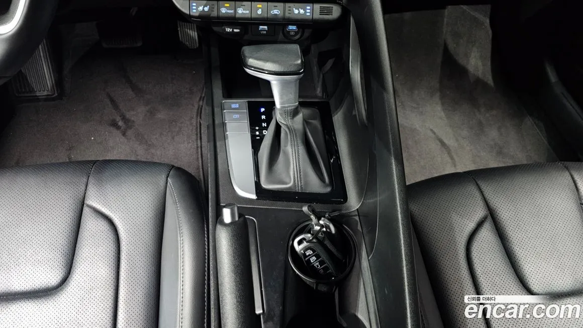 Hyundai AVANTE — фото 9