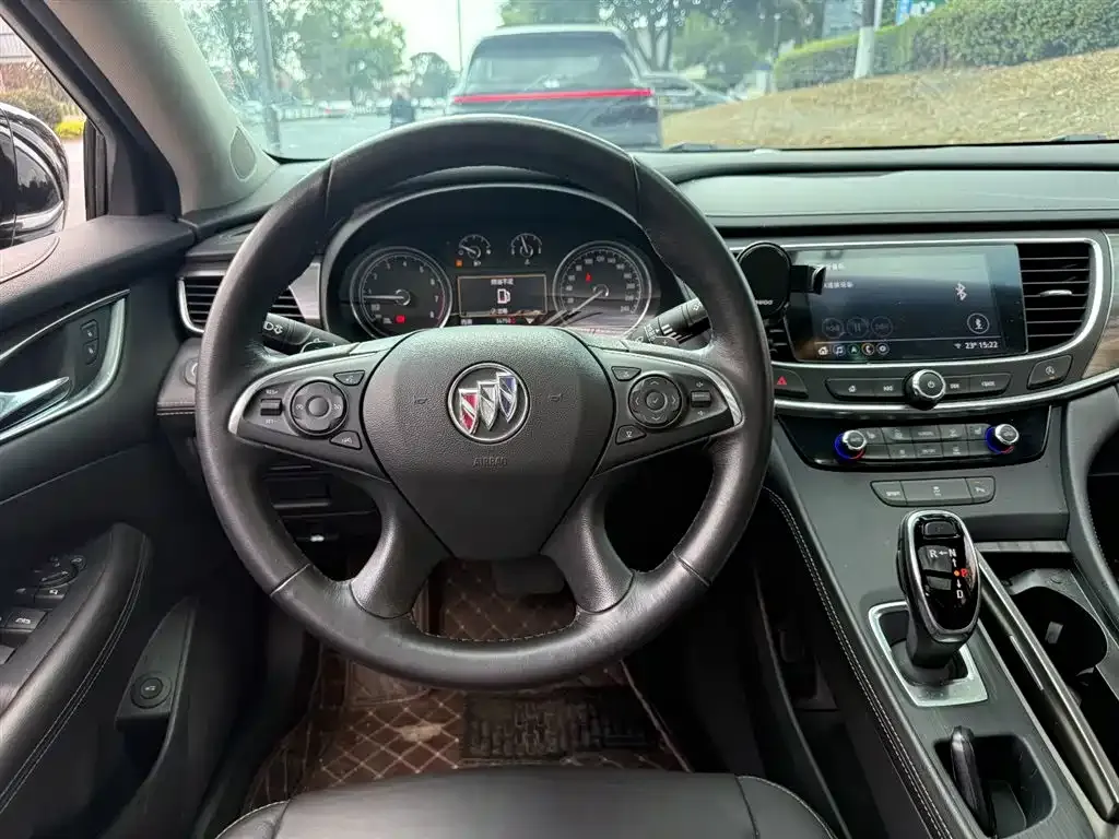 Buick LaCrosse 2023 из CN, фото 3