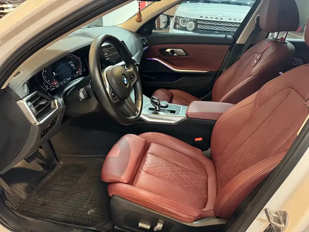 BMW 3 Series 2022 из CN, фото 6